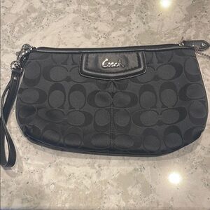 Coach Signature Black Wristlet